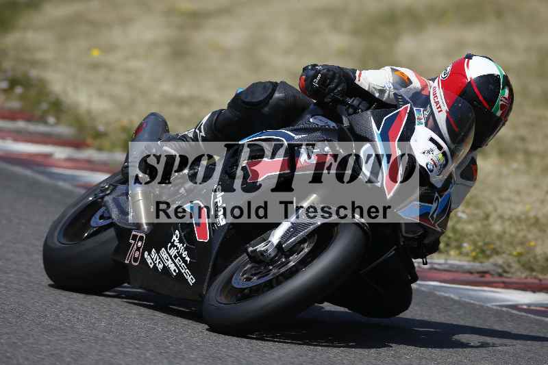 /Archiv-2023/28 05.06.2023 Moto Club Anneau du Rhin/rouge-expert/2